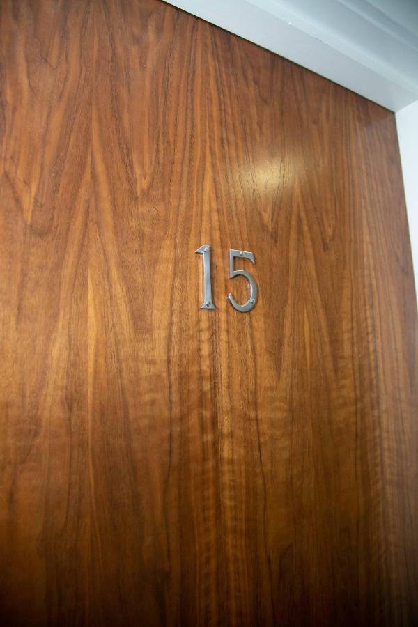 Serviced Apartment In Liverpool City Centre - Free Parking - Balcony - By Happy Days Dış mekan fotoğraf