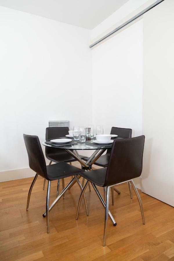 Serviced Apartment In Liverpool City Centre - Free Parking - Balcony - By Happy Days Dış mekan fotoğraf